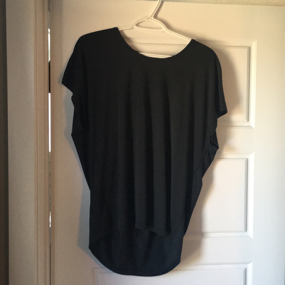 Lulu Tee